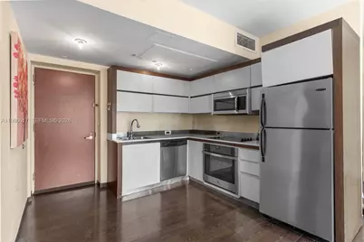 435 21st St #301, Miami Beach, FL 33139 - Photo 3
