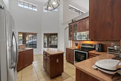 12981 SW 197th St, Miami, FL 33177 - Photo 15