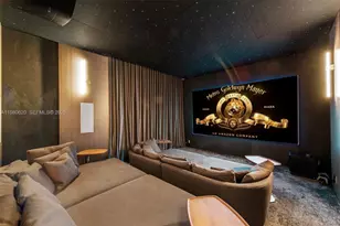 310 S Hibiscus Dr, Miami Beach, FL 33139 - Photo 27