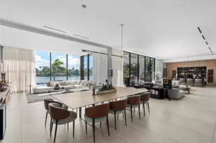 310 S Hibiscus Dr, Miami Beach, FL 33139 - Photo 15