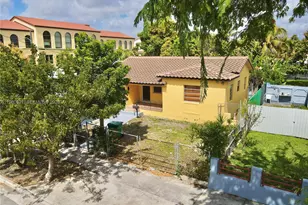 2395 SW 2nd St, Miami, FL 33135 - Photo 9