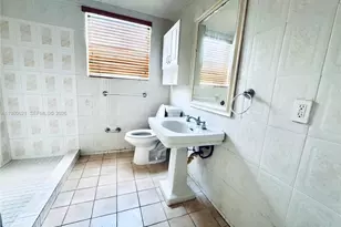 2395 SW 2nd St, Miami, FL 33135 - Photo 21