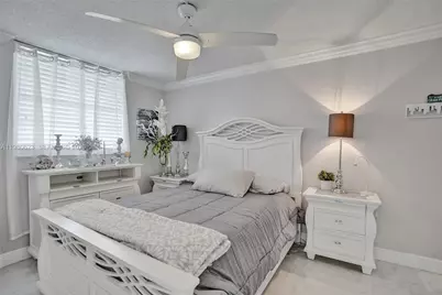 1889 S Ocean Dr #114, Hallandale Beach, FL 33009 - Photo 7