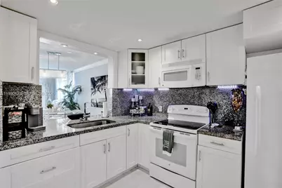 1889 S Ocean Dr #114, Hallandale Beach, FL 33009 - Photo 29