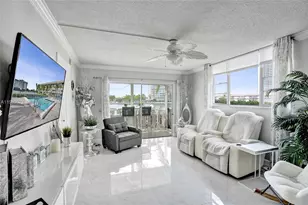 1889 S Ocean Dr, Hallandale Beach, FL 33009 - Photo 39