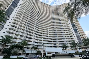 1000 W Island Blvd, Aventura, FL 33160 - Photo 1