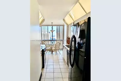 1000 W Island Blvd #2908, Aventura, FL 33160 - Photo 33