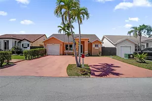 24952 SW 129th Pl, Homestead, FL 33032 - Photo 1