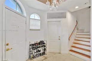 18450 NE 30th Pl, Aventura, FL 33160 - Photo 5