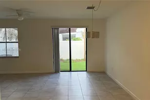 10348 W 33rd Ln, Hialeah, FL 33018 - Photo 19