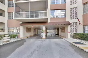 10777 W Sample Rd, Coral Springs, FL 33065 - Photo 27