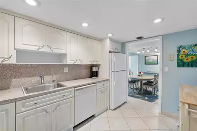 10777 W Sample Rd #918, Coral Springs, FL 33065 - Photo 13