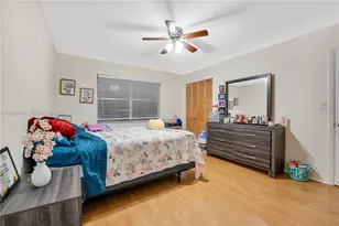 3777 NW 78th Ave, Davie, FL 33024 - Photo 13