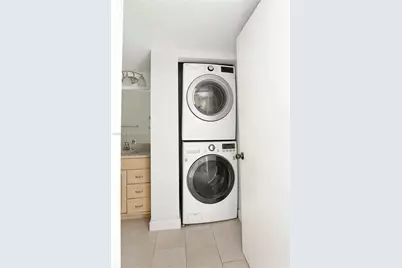 8006 SW 149th Ave #D403, Miami, FL 33193 - Photo 9