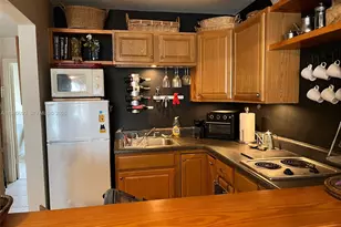 15610 NE 6th Ave, Miami, FL 33162 - Photo 11