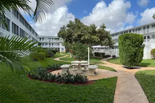 15610 NE 6th Ave, Miami, FL 33162 - Photo 3