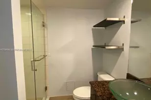 5600 Collins Ave, Miami Beach, FL 33140 - Photo 11