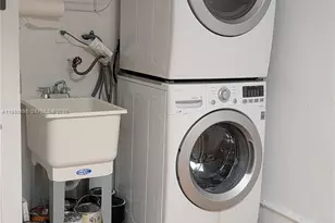 202 W Forest Oak Cir, Davie, FL 33325 - Photo 15