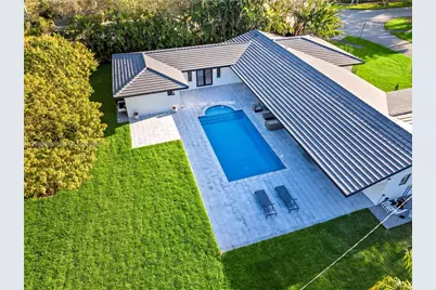 14323 SW 80th Ave, Palmetto Bay, FL 33158 - Photo 5