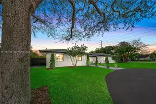 14323 SW 80th Ave, Palmetto Bay, FL 33158 - Photo 3