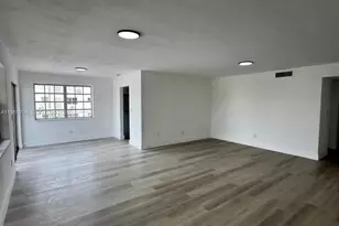 11840 NE 19th Dr, North Miami, FL 33181 - Photo 3