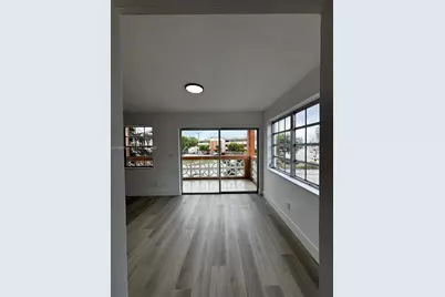 11840 NE 19th Dr #19, North Miami, FL 33181 - Photo 5