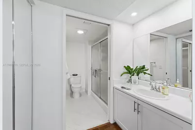 1200 SW 137th Ave #308E, Pembroke Pines, FL 33027 - Photo 17