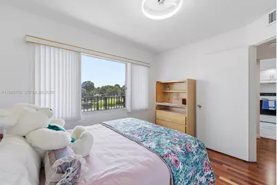 1200 SW 137th Ave #308E, Pembroke Pines, FL 33027 - Photo 5