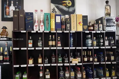 1011 Hallandale Beach Blvd, Hallandale Beach, FL 33009 - Photo 5