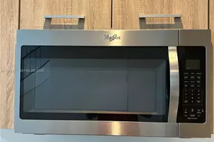 440 NE 35th Ct, Oakland Park, FL 33334 - Photo 5