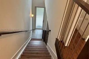 440 NE 35th Ct, Oakland Park, FL 33334 - Photo 13