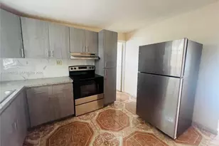 18425 NW 42nd Pl, Miami Gardens, FL 33055 - Photo 3