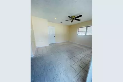 18425 NW 42nd Pl, Miami Gardens, FL 33055 - Photo 7
