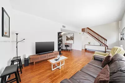 567 Racquet Club Rd #18, Weston, FL 33326 - Photo 19