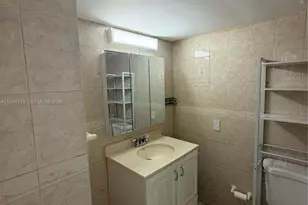 1801 S Treasure Dr, North Bay Village, FL 33141 - Photo 17