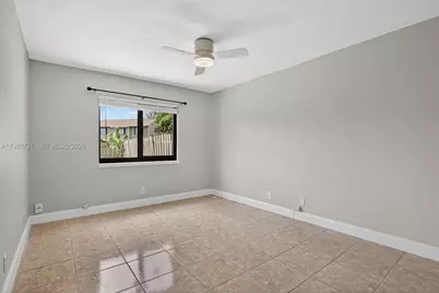 11160 NW 37th St, Sunrise, FL 33351 - Photo 23