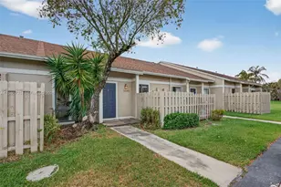 11160 NW 37th St, Sunrise, FL 33351 - Photo 3