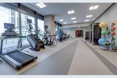 68 SE 6th St #2511, Miami, FL 33131 - Photo 37