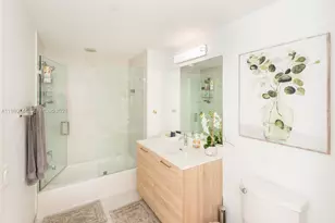 16385 Biscayne Blvd, North Miami Beach, FL 33160 - Photo 39