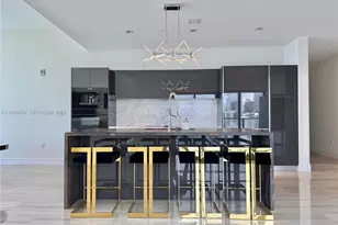 1451 Brickell Ave, Miami, FL 33131 - Photo 9