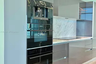 1451 Brickell Ave, Miami, FL 33131 - Photo 15