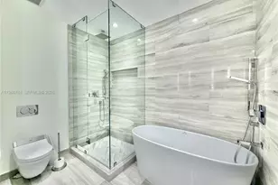 1451 Brickell Ave, Miami, FL 33131 - Photo 19