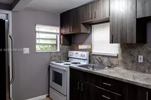 2378 NW 60th St, Miami, FL 33142 - Photo 17