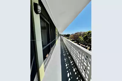 1425 Arthur St #402A, Hollywood, FL 33020 - Photo 37