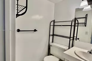 1425 Arthur St, Hollywood, FL 33020 - Photo 19