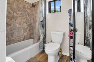 402 SE 14th St, Dania Beach, FL 33004 - Photo 35