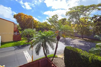 402 SE 14th St, Dania Beach, FL 33004 - Photo 39