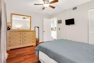 402 SE 14th St, Dania Beach, FL 33004 - Photo 23