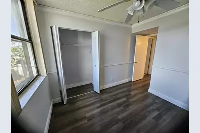216 Lake Pointe Dr #227, Oakland Park, FL 33309 - Photo 27