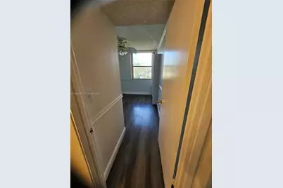 216 Lake Pointe Dr #227, Oakland Park, FL 33309 - Photo 23